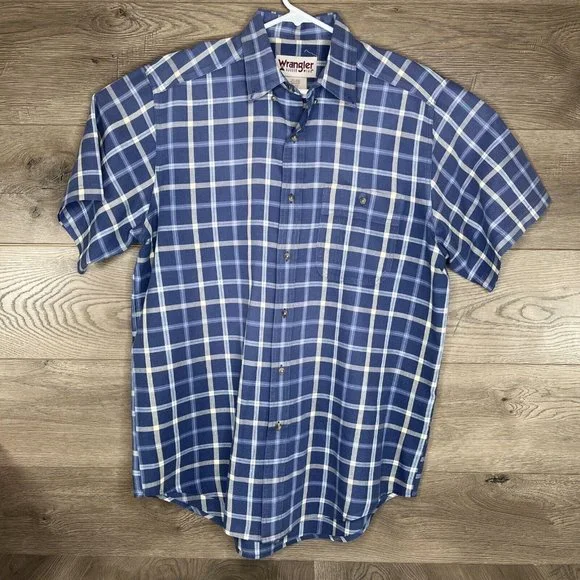 Wrangler Mens Button Down Shirt LG Blue Plaid Short Sleeve Rugged Wear Outdoors - Picture 2 of 10